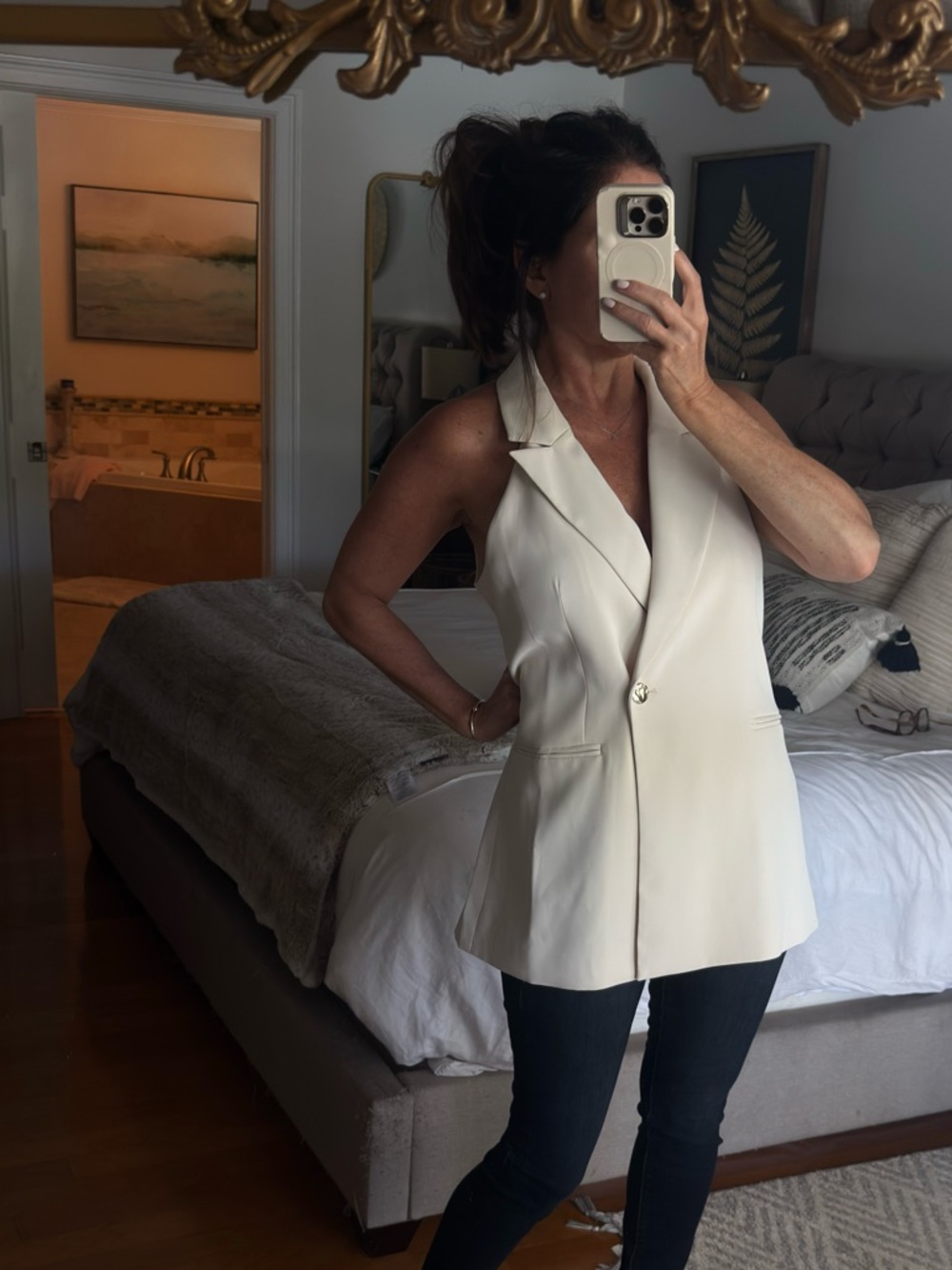 French Connection Cream Sleeveless Blazer in size 10 NWT - Picture 4 of 13
